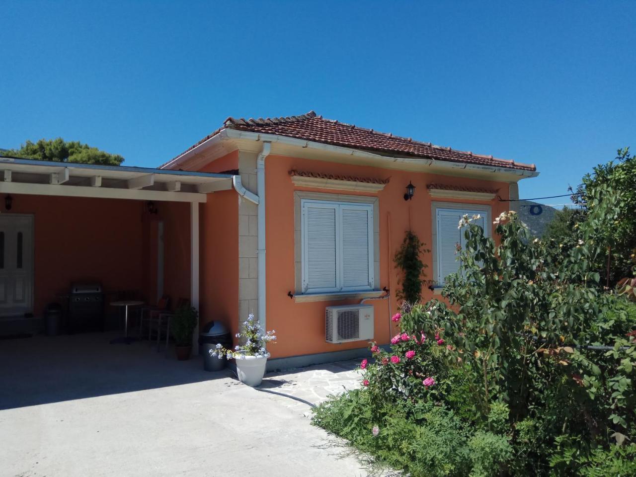 Monte Caputo Holiday House Аликес Экстерьер фото