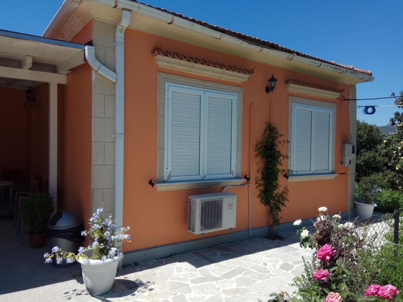Monte Caputo Holiday House Аликес Экстерьер фото